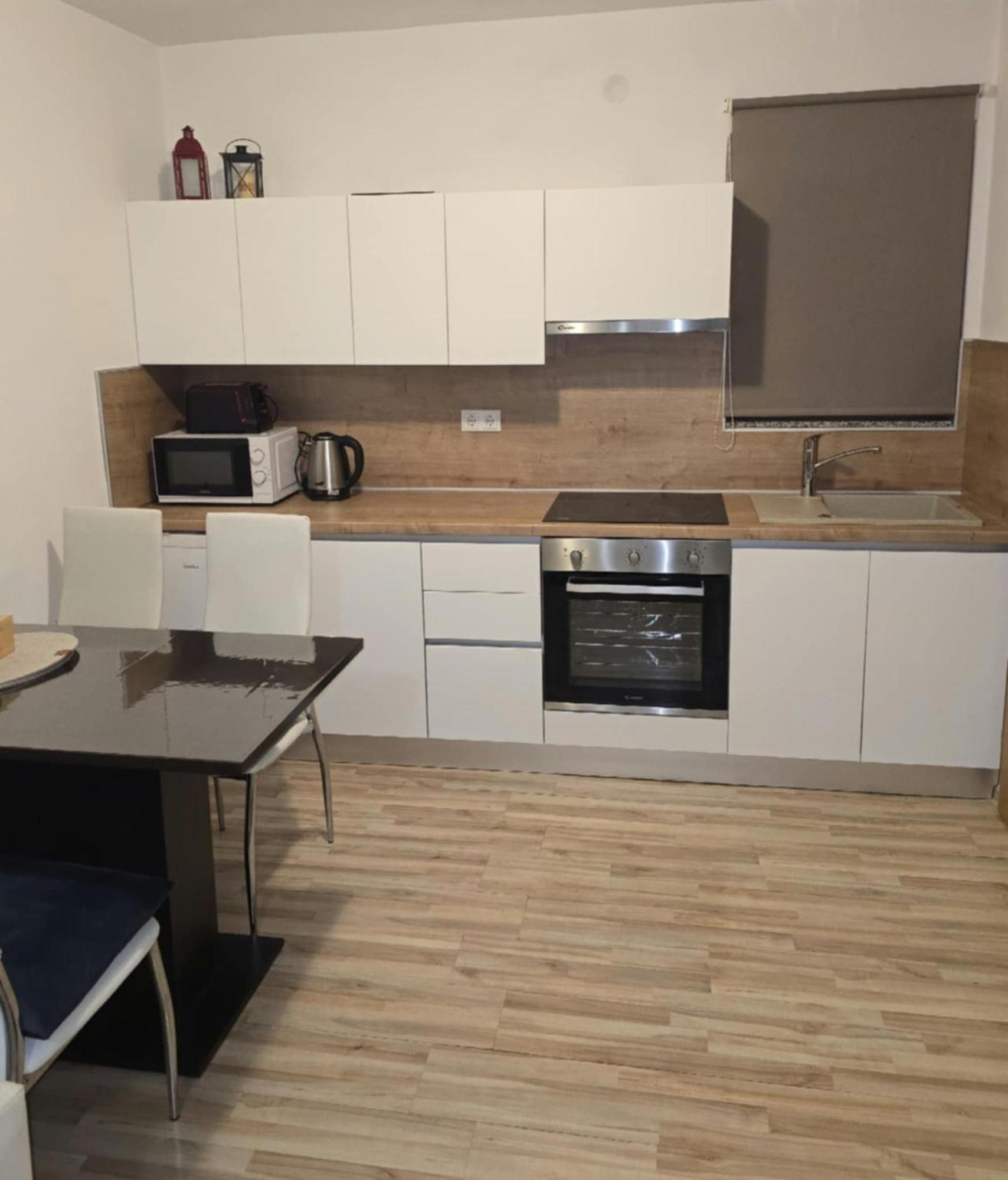 Apartmani Baotic Zupanja Eksteriør billede